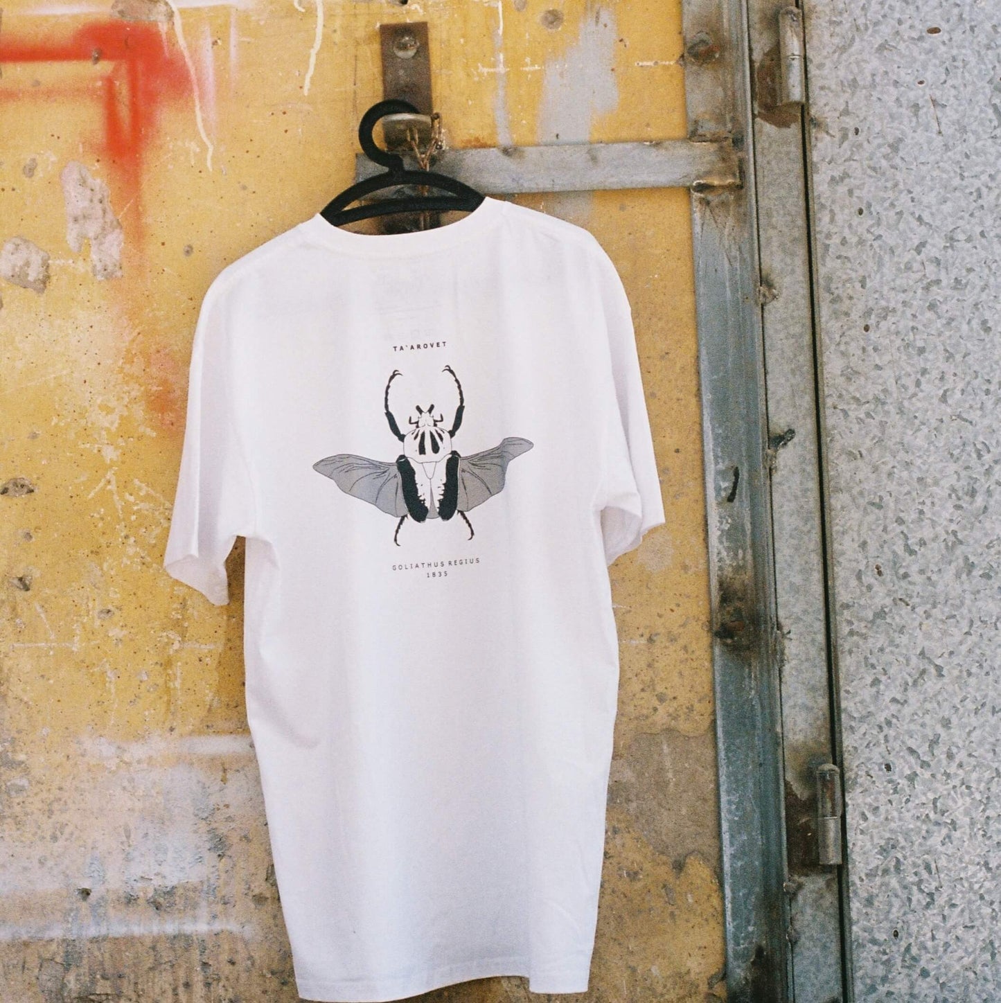 GOLIATH - White Tee