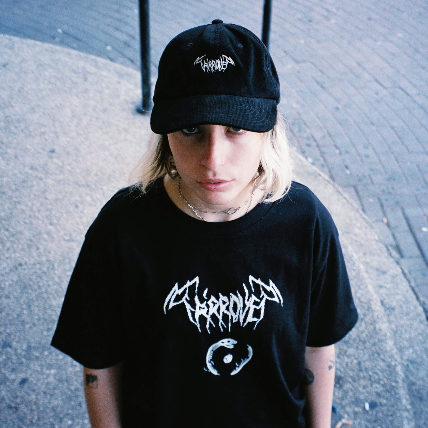 Ta'arovet Embroidery Corduroy hat